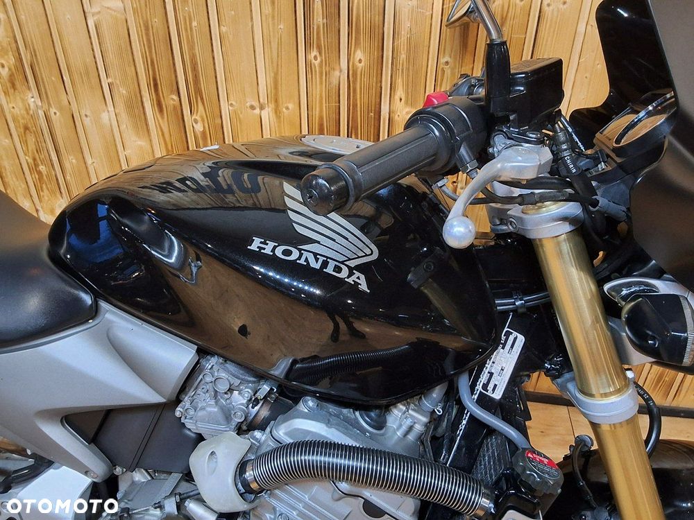 Honda Hornet - 4