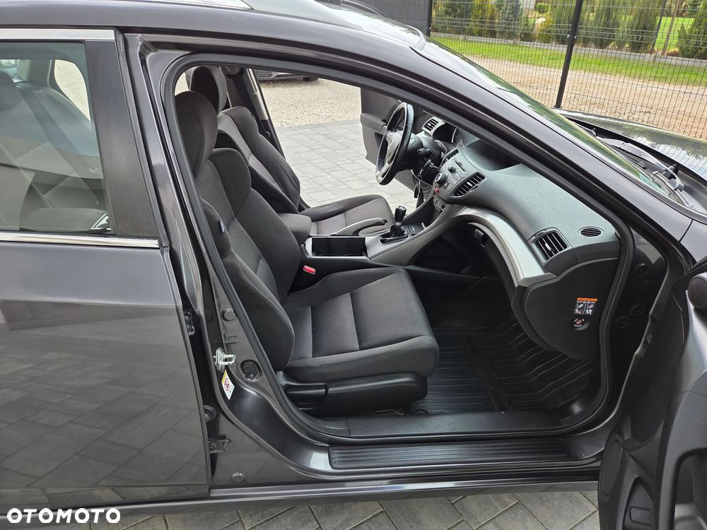 Honda Accord 2.0 Elegance - 20