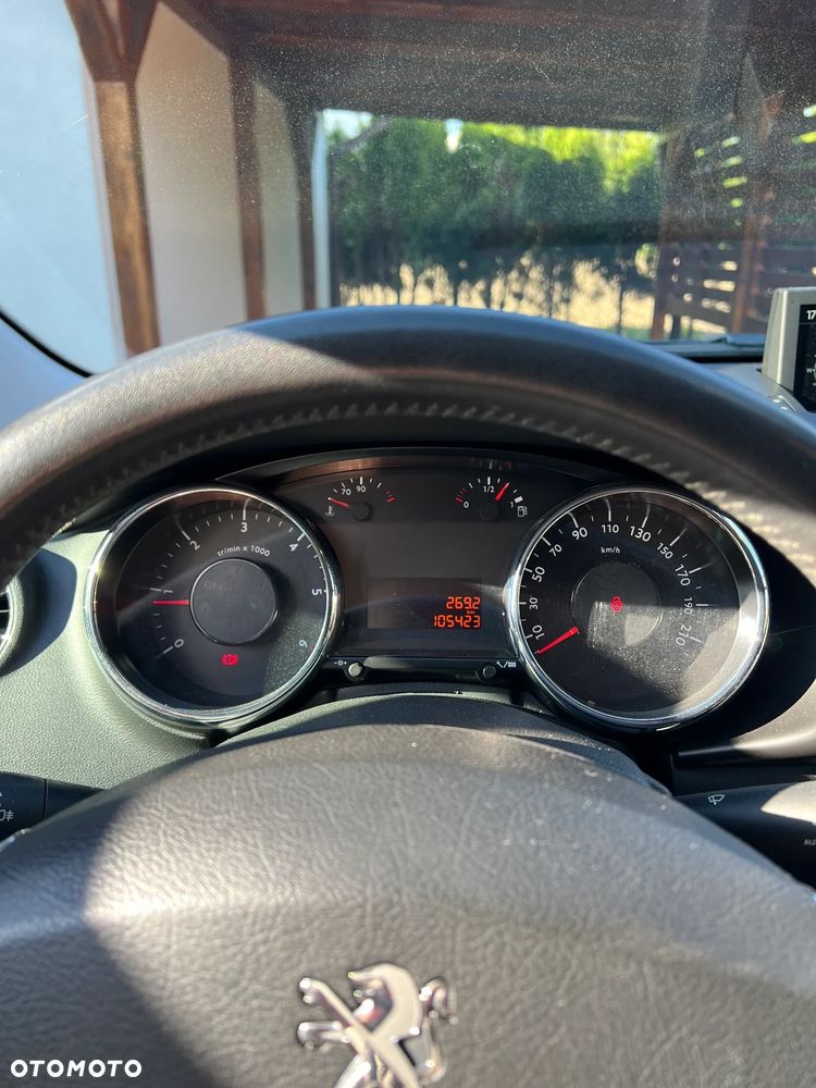 Peugeot 3008 2.0 BlueHDi Style - 13