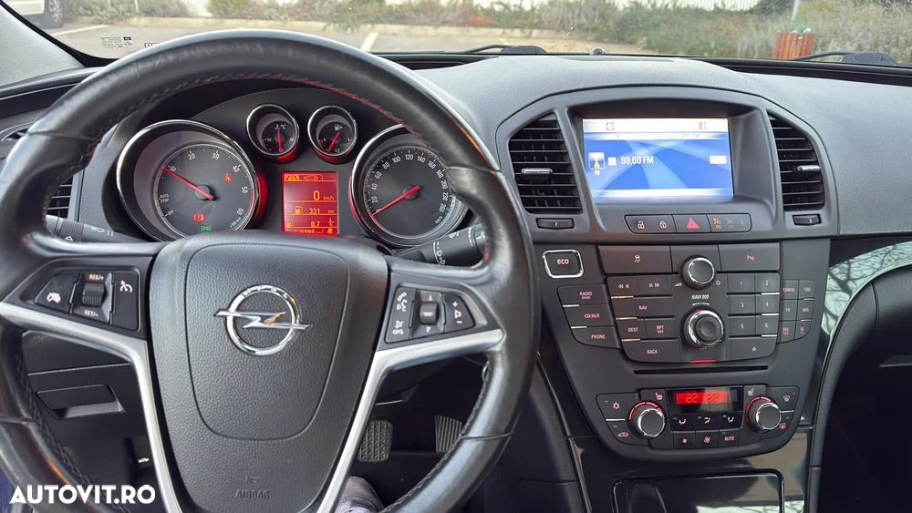 Opel Insignia 2.0 CDTI - 7