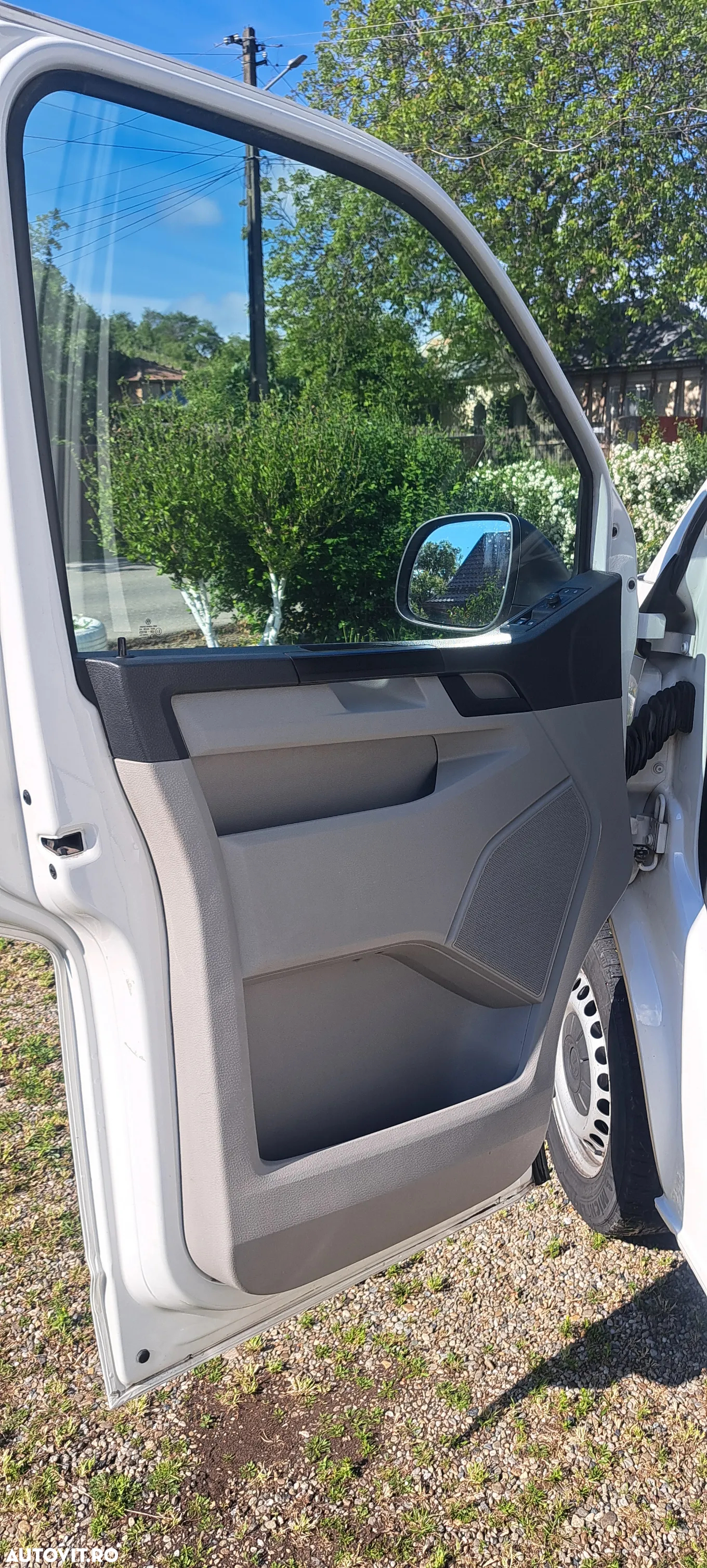 Volkswagen Transporter - 18