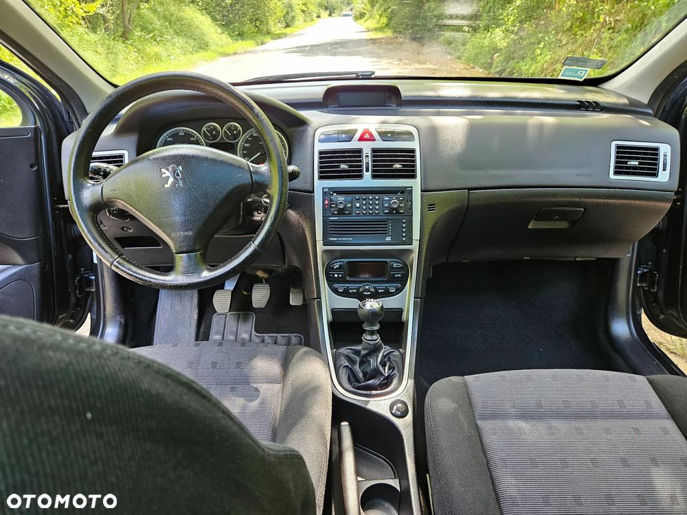 Peugeot 307 HDi SW 135 Premium - 13