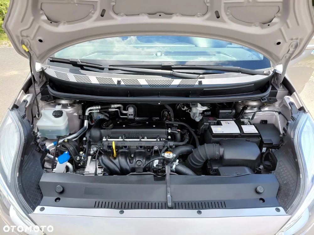 Hyundai ix20 1.4 Premium blue - 9