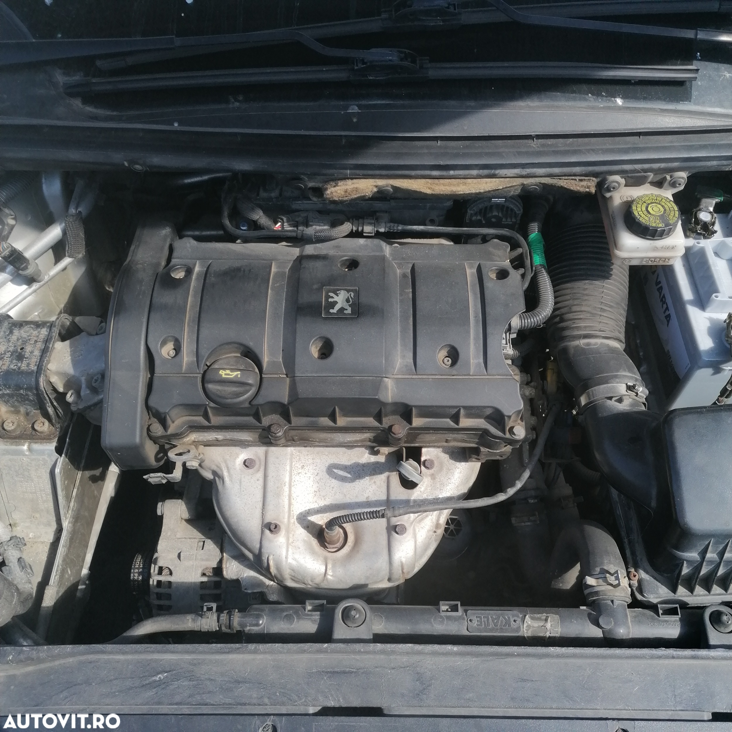 Dezmembrari  Peugeot 307  2000  > 0000 1.6 16V Benzina - 9