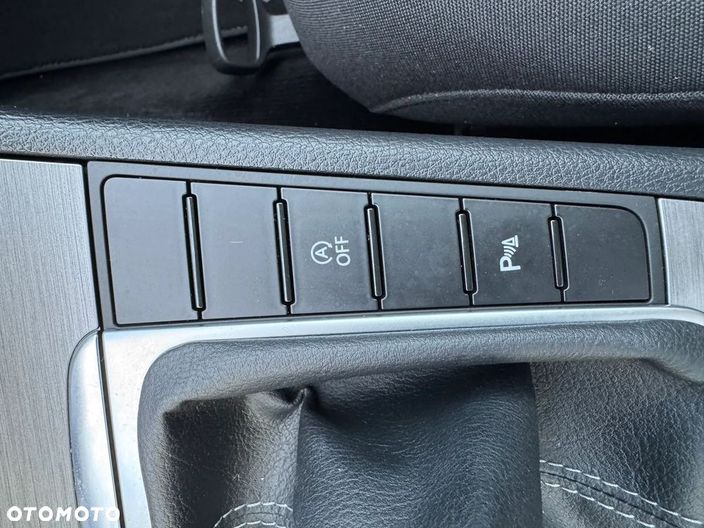 Volkswagen Passat Variant ver-variant-2-0-tdi-bluemotion-technology-highline - 20