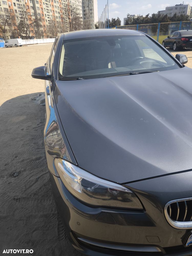 BMW Seria 5 520d AT - 20