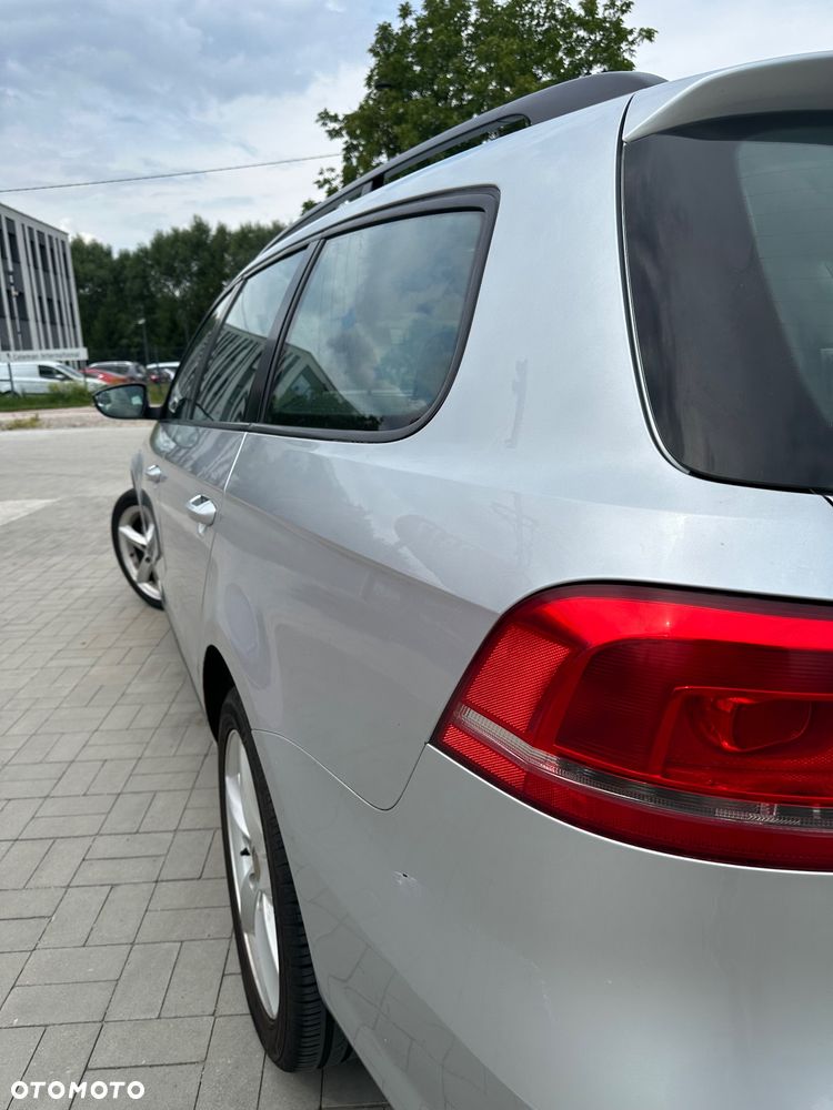 Volkswagen Passat 1.6 TDI DPF BlueMot Comfortline - 22