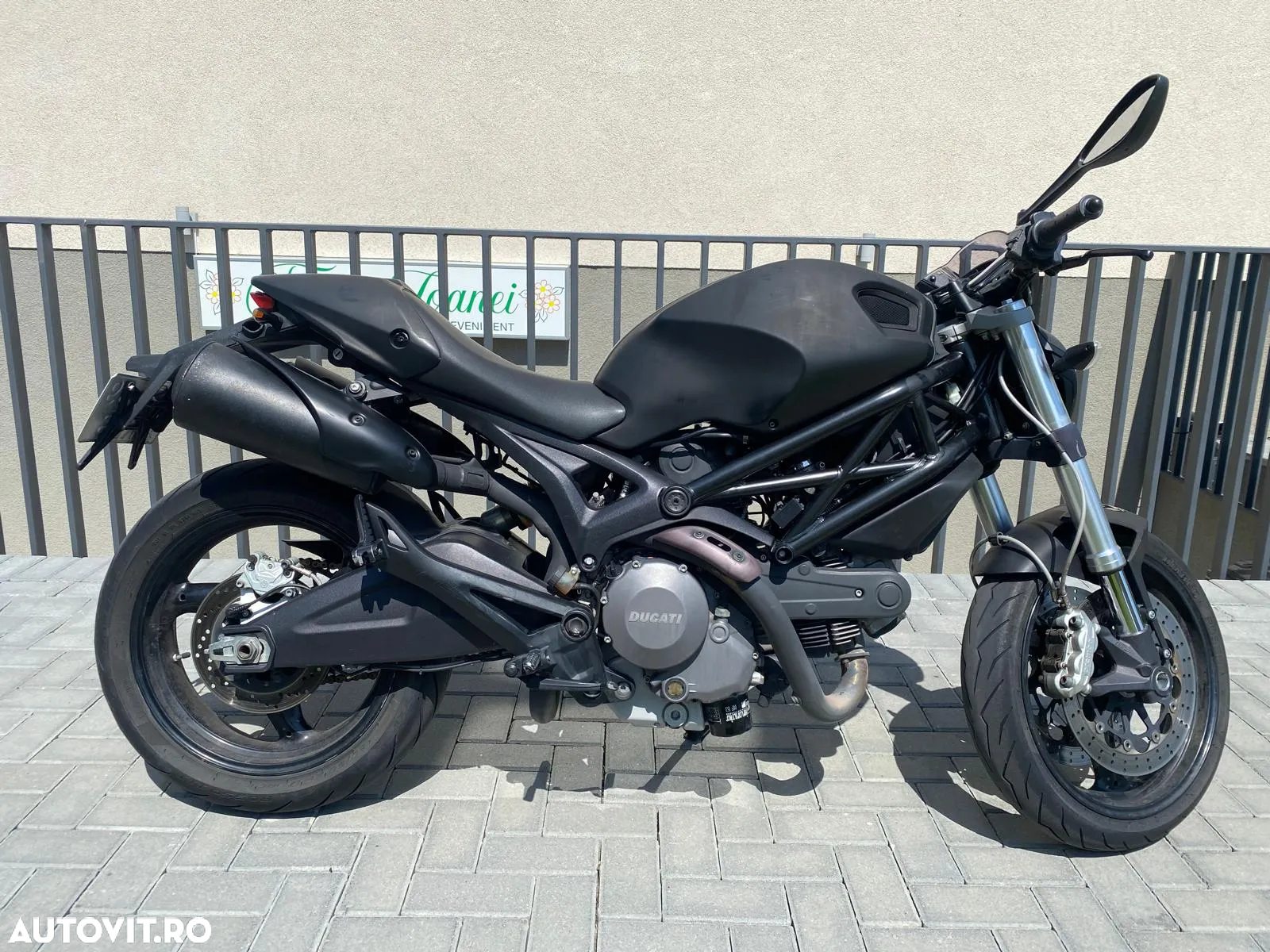 Ducati Monster 696 - 3