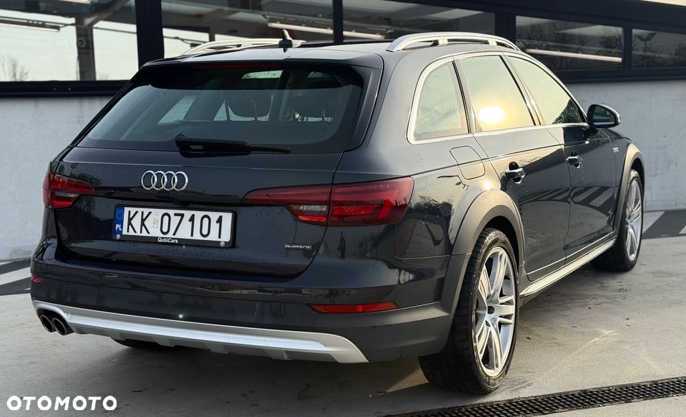 Audi A4 Allroad 2.0 TDI Quattro S tronic - 10