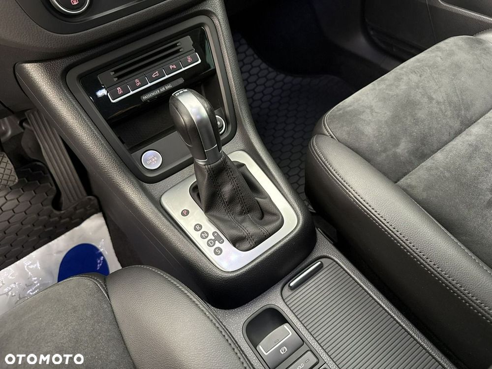 Volkswagen Sharan - 17