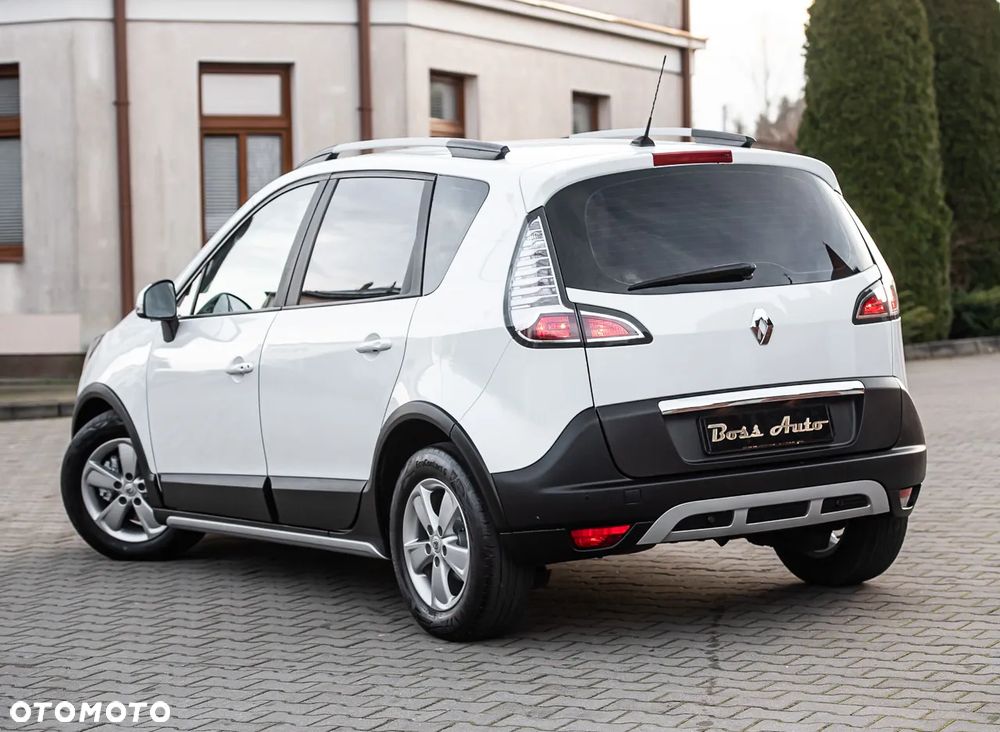 Renault Scenic 1.2 TCE Energy Bose - 9