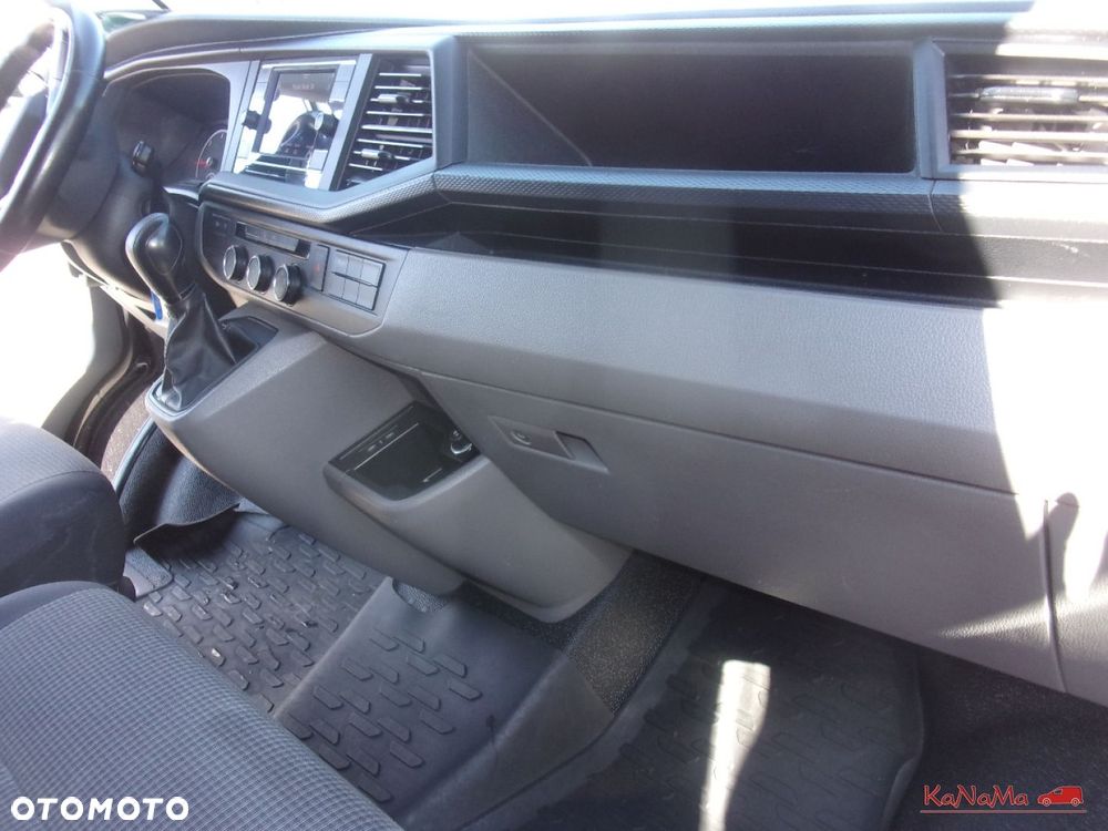 Volkswagen Transporter - 31