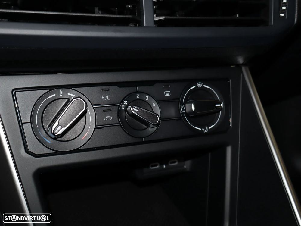 VW Polo 1.0 TSI Life - 24