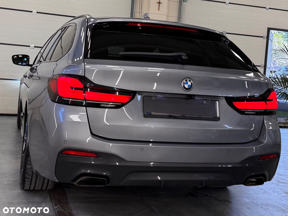 BMW Seria 5 530d xDrive mHEV M Sport sport - 10