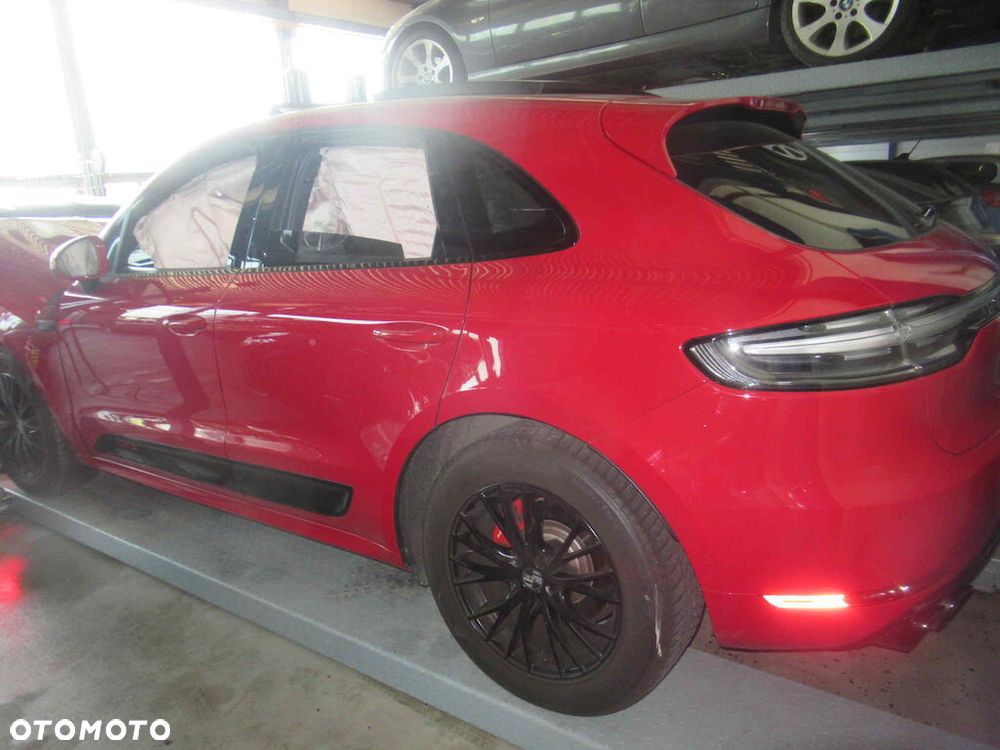 Porsche Macan GTS PDK - 2
