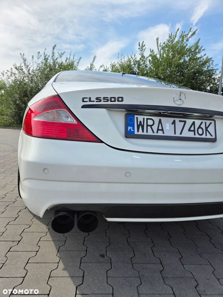 Mercedes-Benz CLS 500 - 19