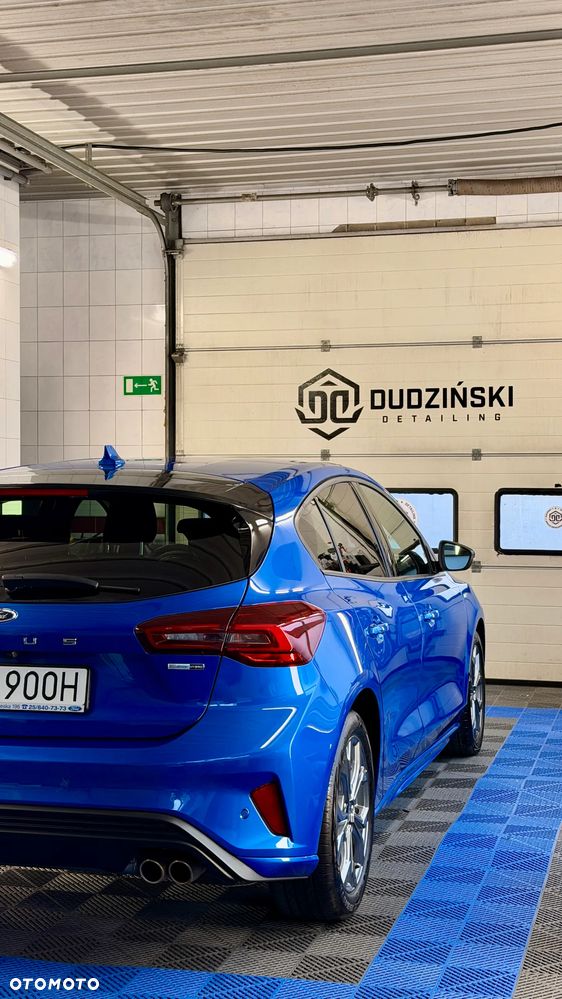 Ford Focus 1.0 EcoBoost mHEV ST-Line X - 17