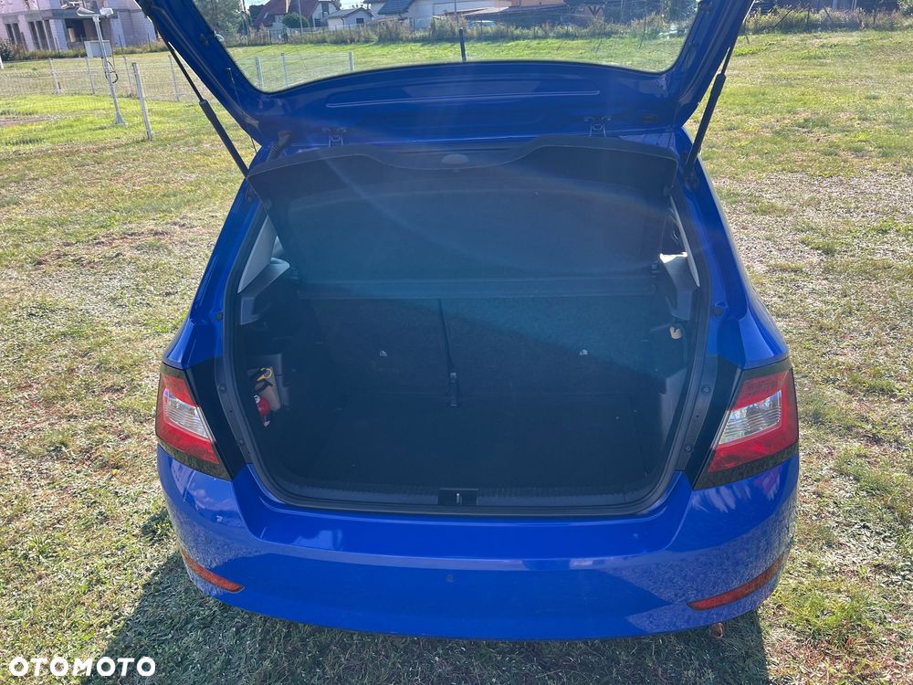 Skoda Fabia 1.0 Ambition - 37