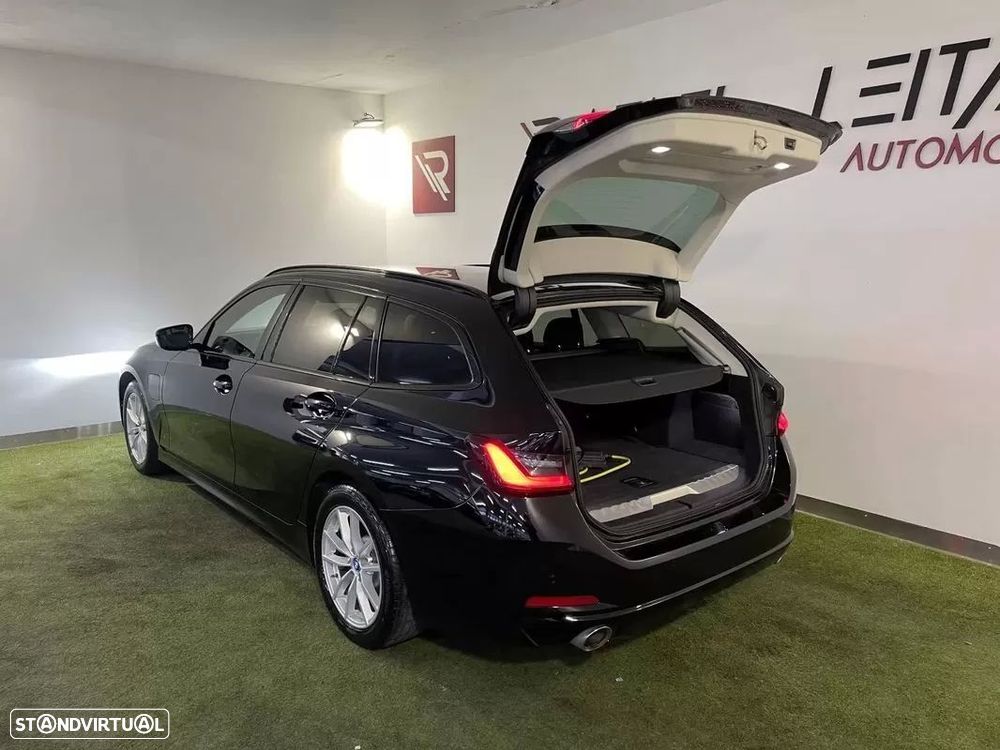 BMW 320 e Auto - 39