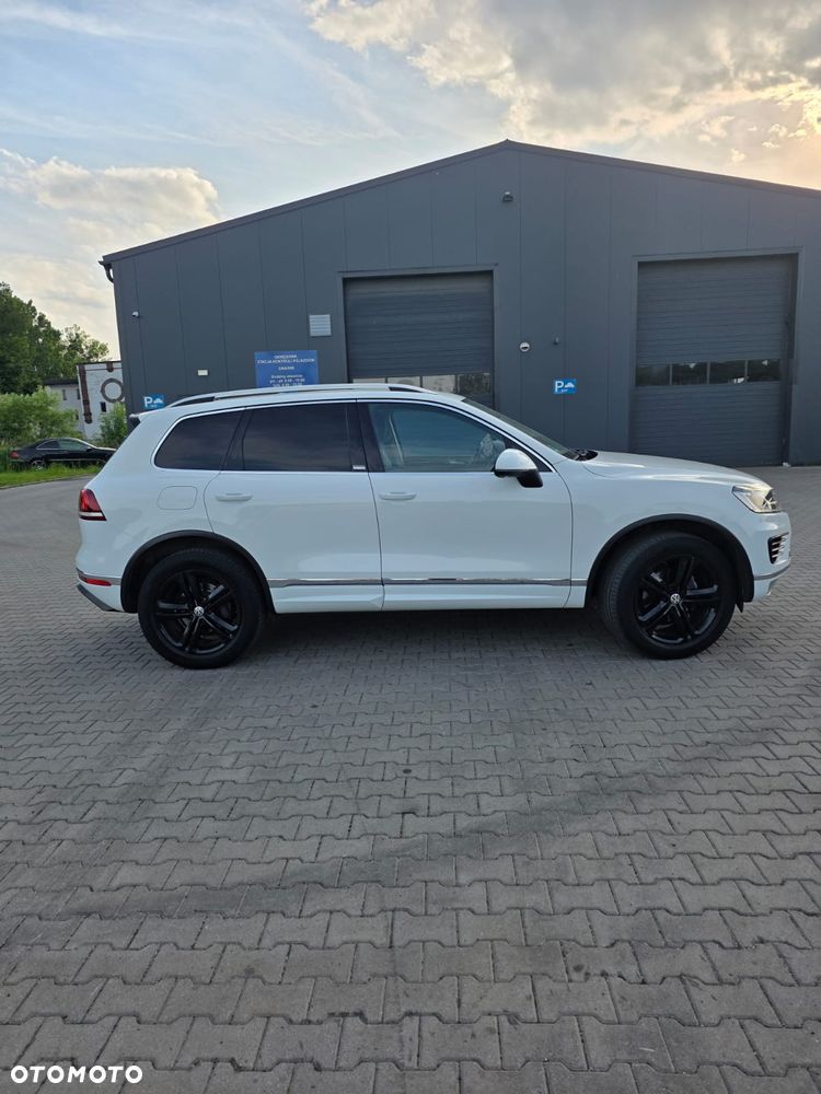 Volkswagen Touareg 3.0 V6 TDI SCR Blue Motion DPF Automatik Executive Edition - 5