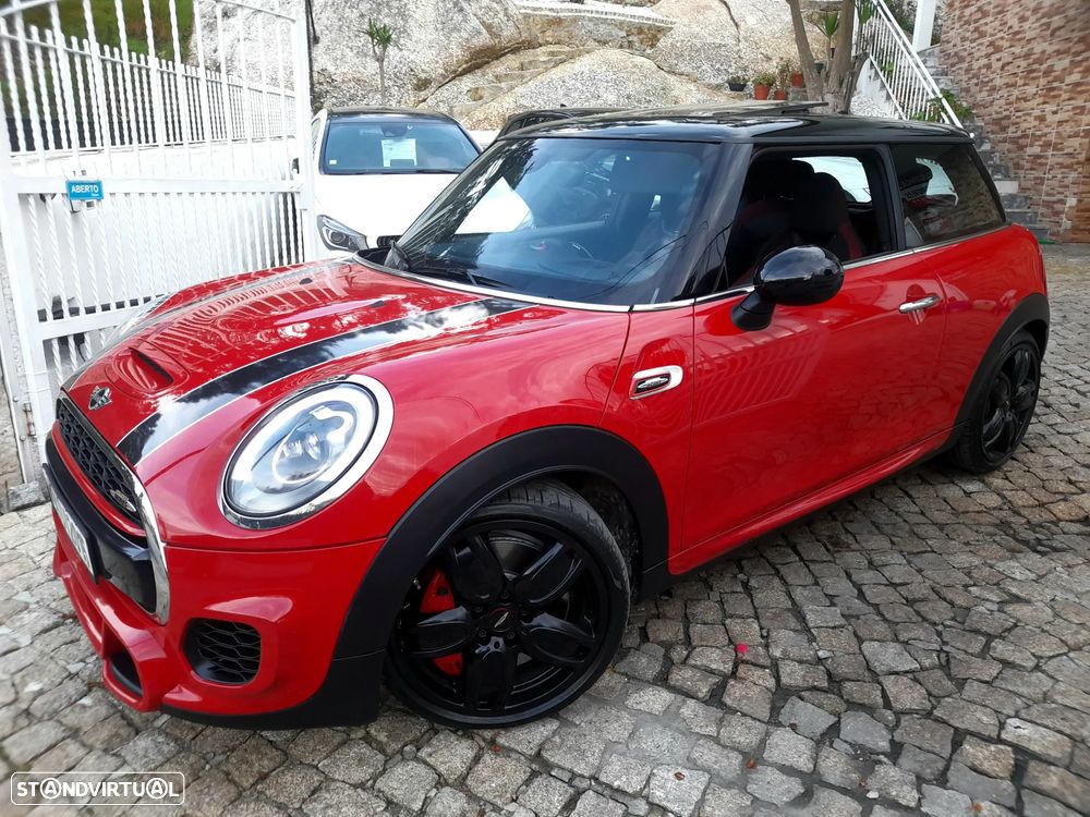MINI 3 Portas John Cooper Works Auto Desportiva - 26