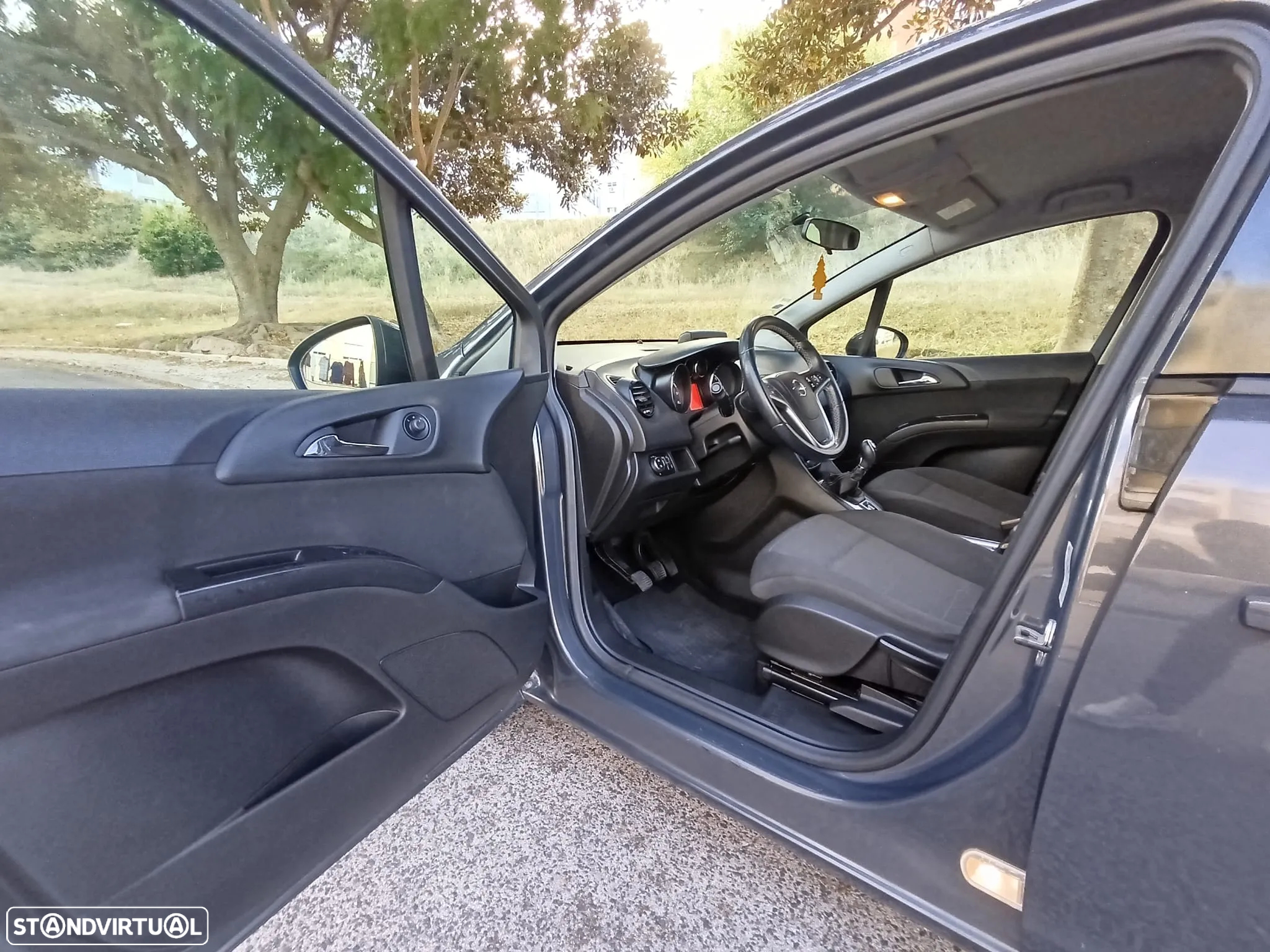 Opel Meriva 1.3 CDTI Cosmo S/S - 13