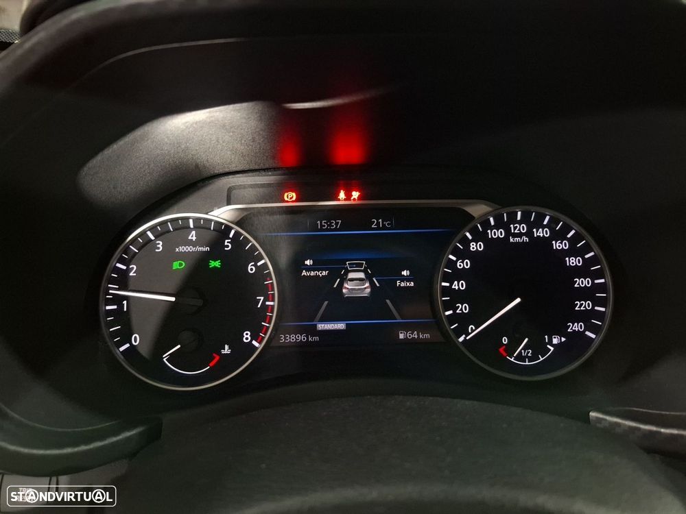 Nissan Juke 1.0 DIG-T N-Connecta NAV. DCT - 9