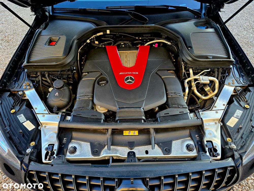 Mercedes-Benz GLC - 27