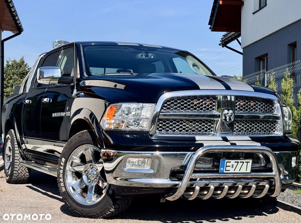 Dodge RAM 5.7 4x4 - 1