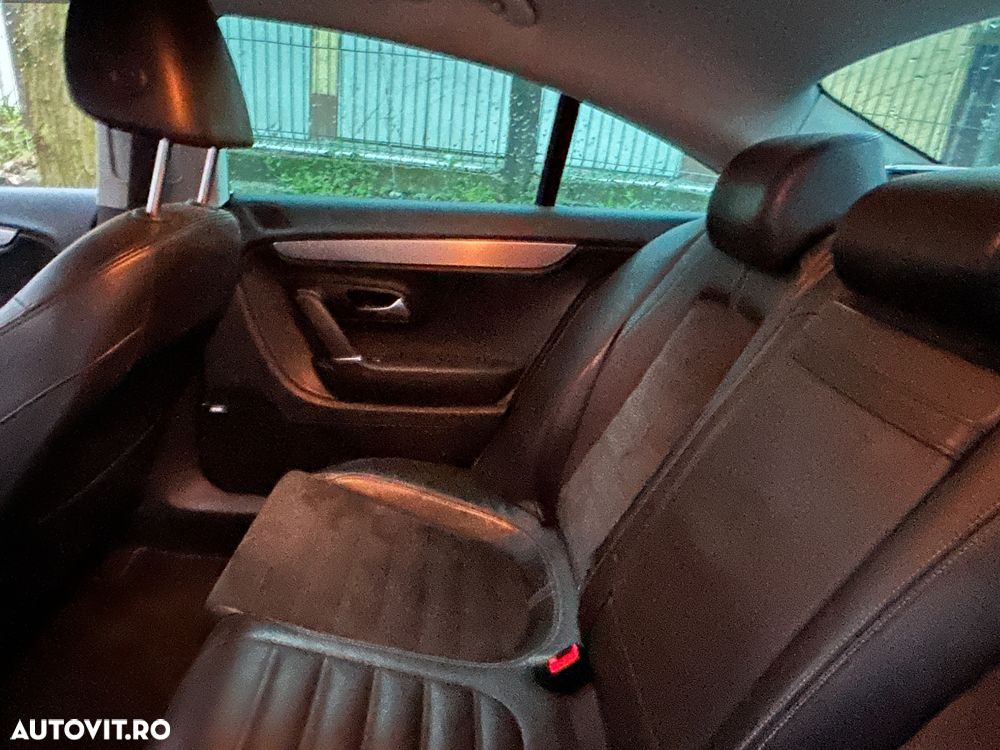 Volkswagen Passat CC 2.0 TDI BMT - 11
