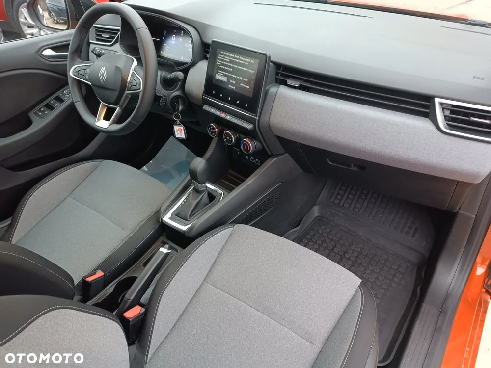 Renault Clio 1.0 TCe Evolution X-Tronic - 21