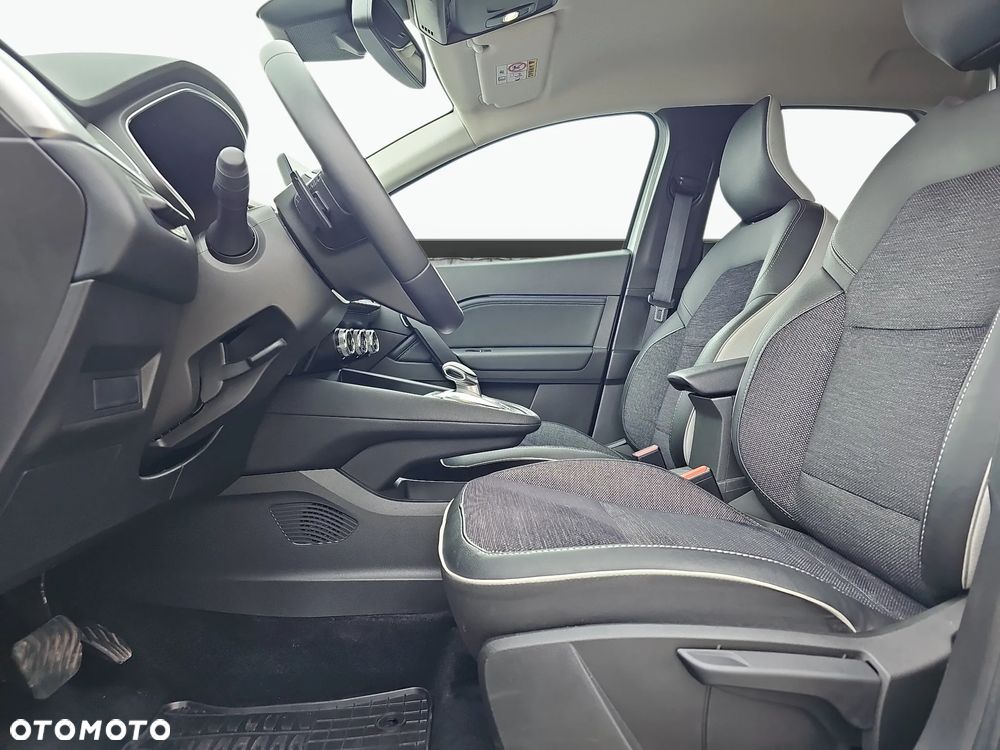 Renault Captur 1.3 TCe mHEV Techno EDC - 14