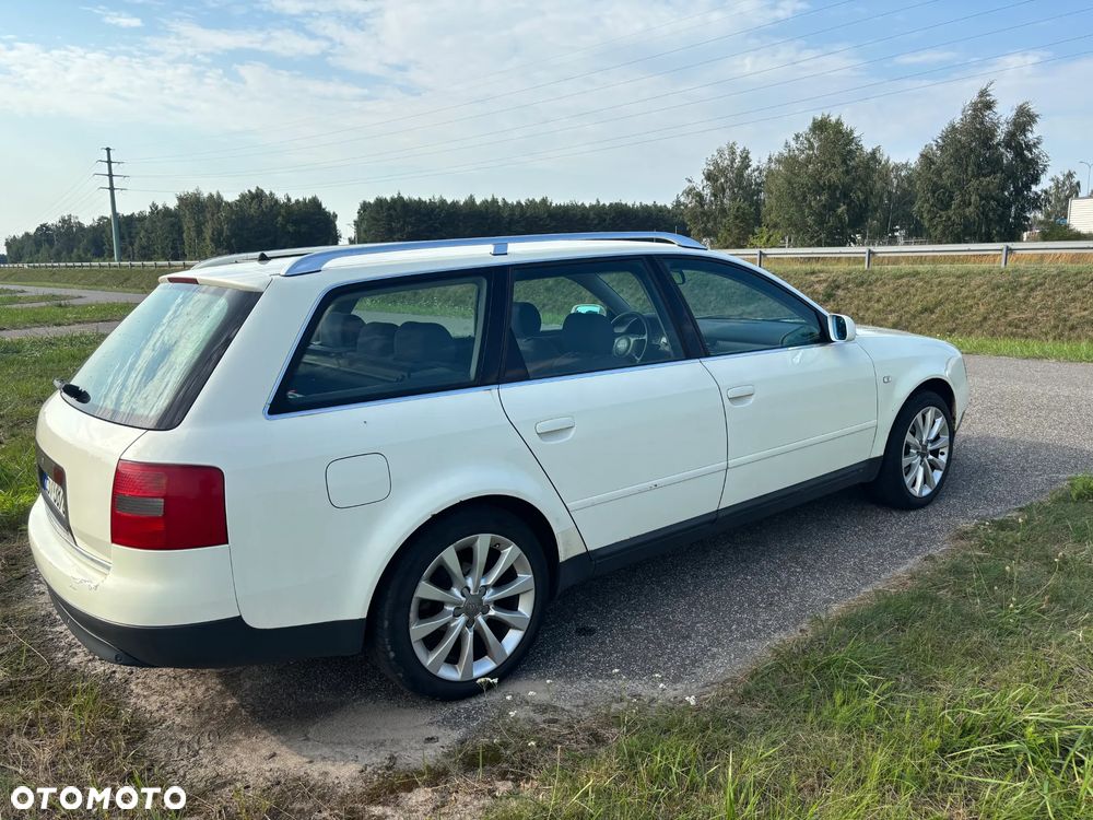 Audi A6 Avant 2.4 - 4