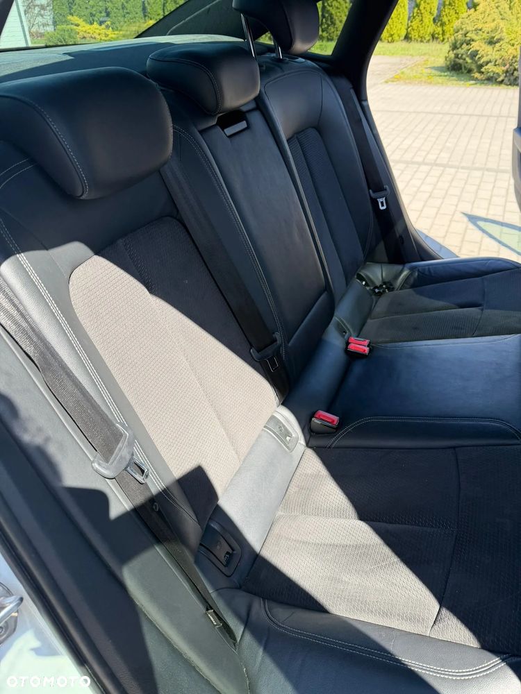Audi A6 Limousine 40 TDI mHEV Sport S tronic - 12