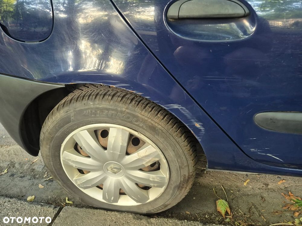 Renault Clio 1.2 Access - 4