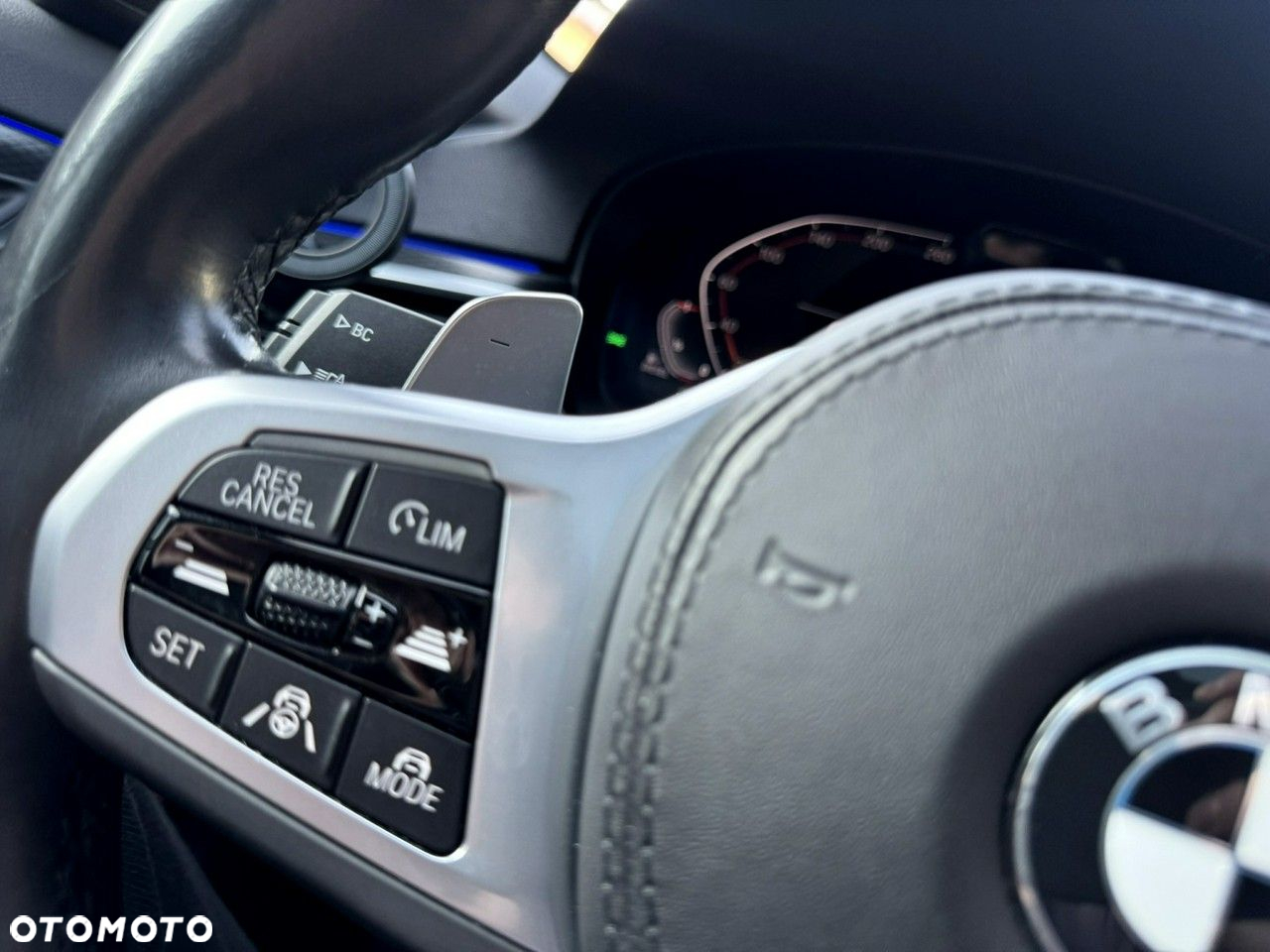 BMW Seria 5 530d xDrive M Sport Edition - 25