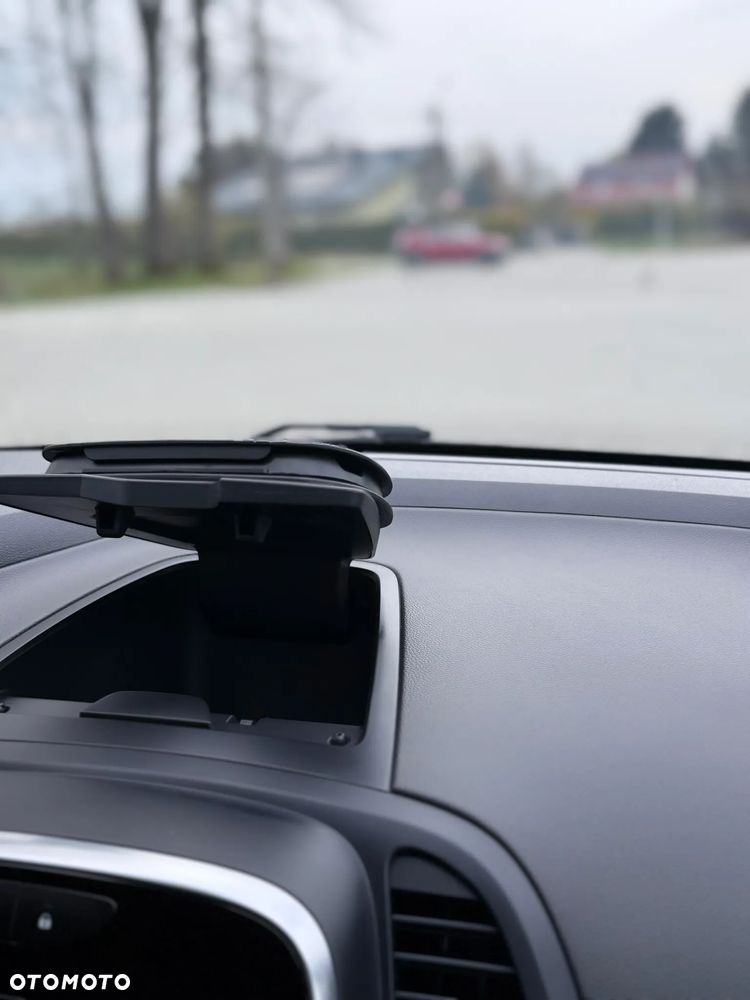 Renault Captur (ENERGY) TCe 90 LIMITED - 28