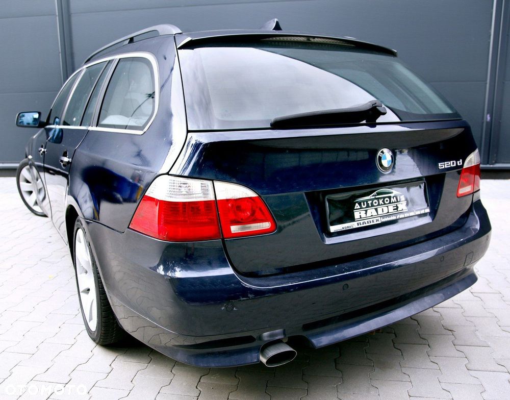 BMW Seria 5 520d Touring Edition Fleet - 11