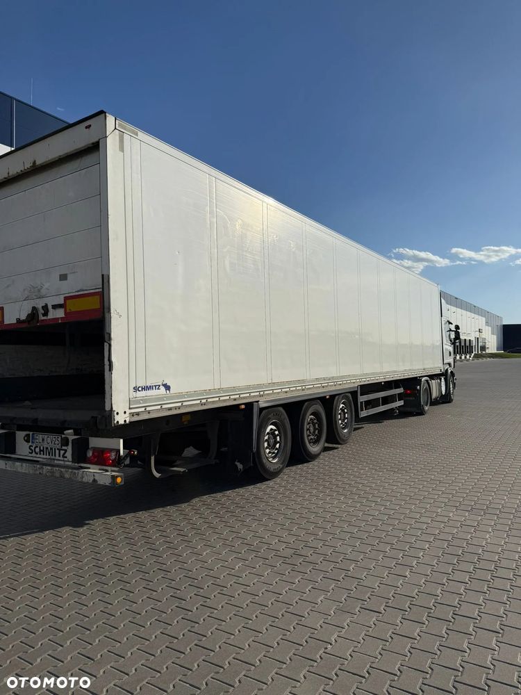 Schmitz Cargobull SKO 24 - 4