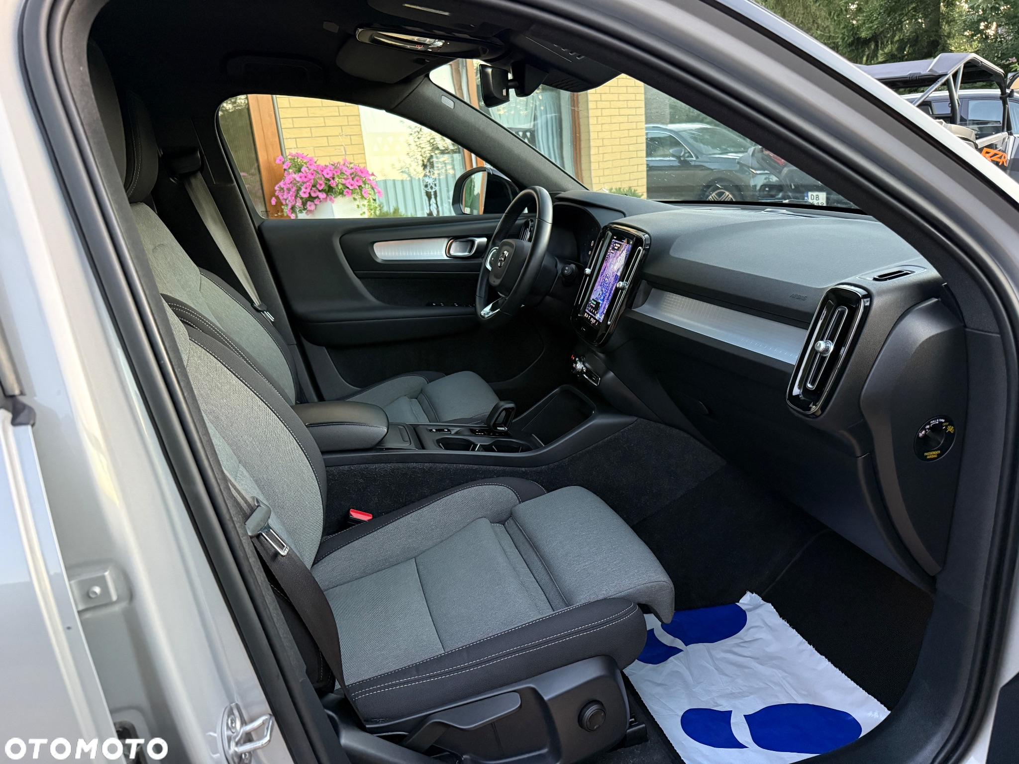 Volvo XC 40 B3 Ultimate Dark - 20