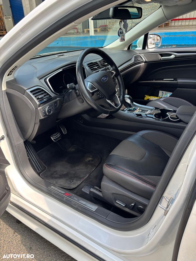 Ford Mondeo 2.0 TDCi Powershift ST Line High - 5