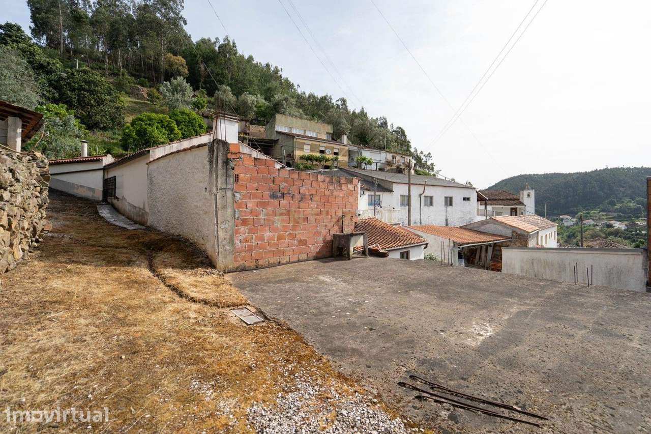 Moradia para reconstrução - Semide - Grande imagem: 5/44