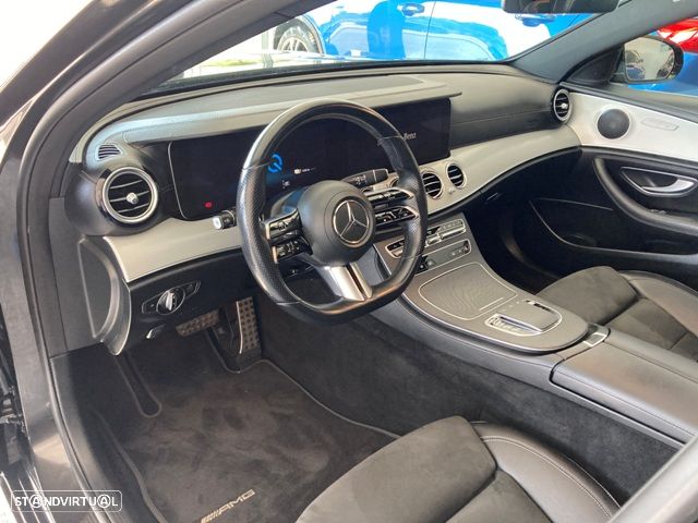 Mercedes-Benz E 300 de AMG Line - 19