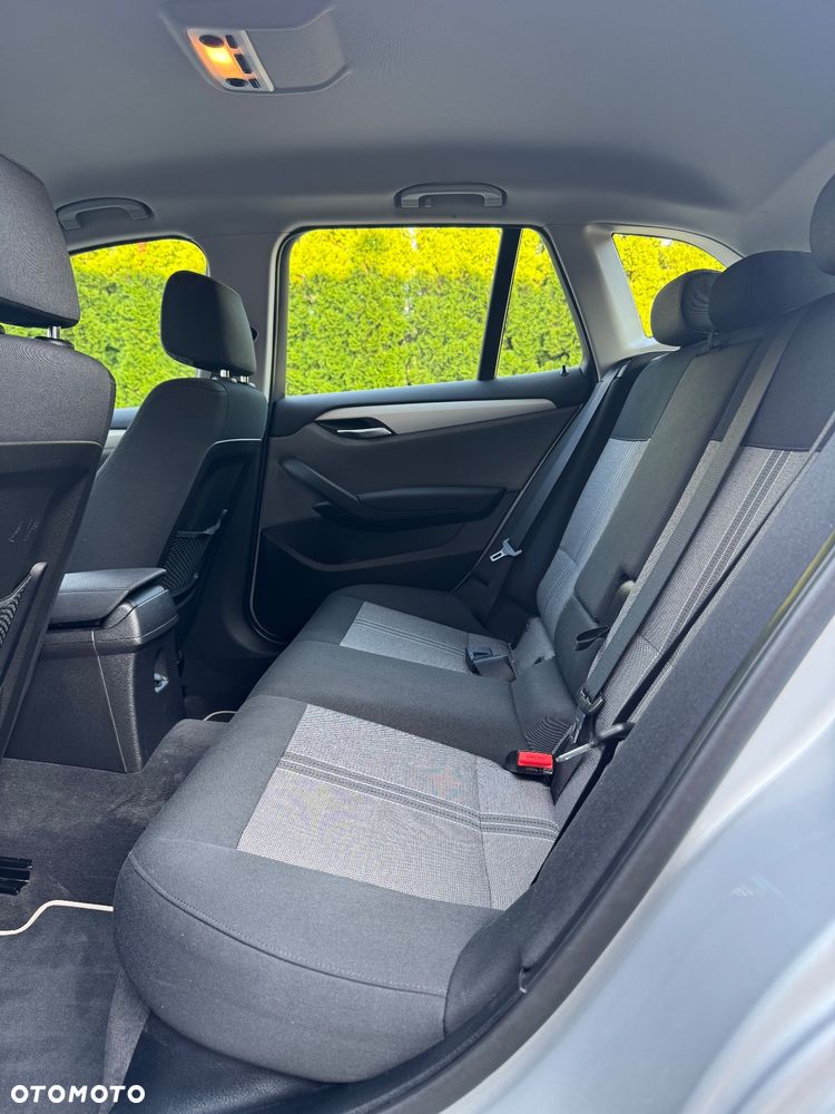 BMW X1 sDrive20i - 30