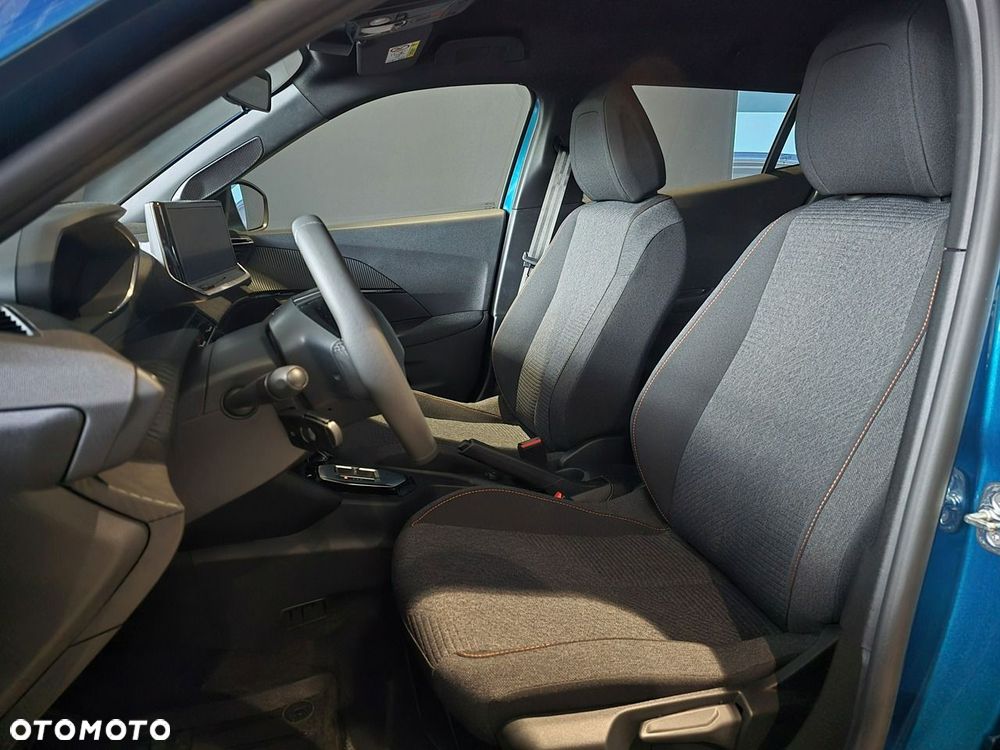 Peugeot 2008 - 11