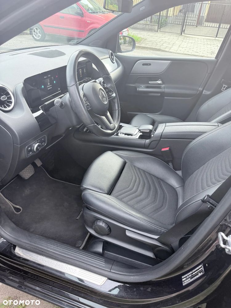 Mercedes-Benz Klasa B 180 d 7G-DCT - 12