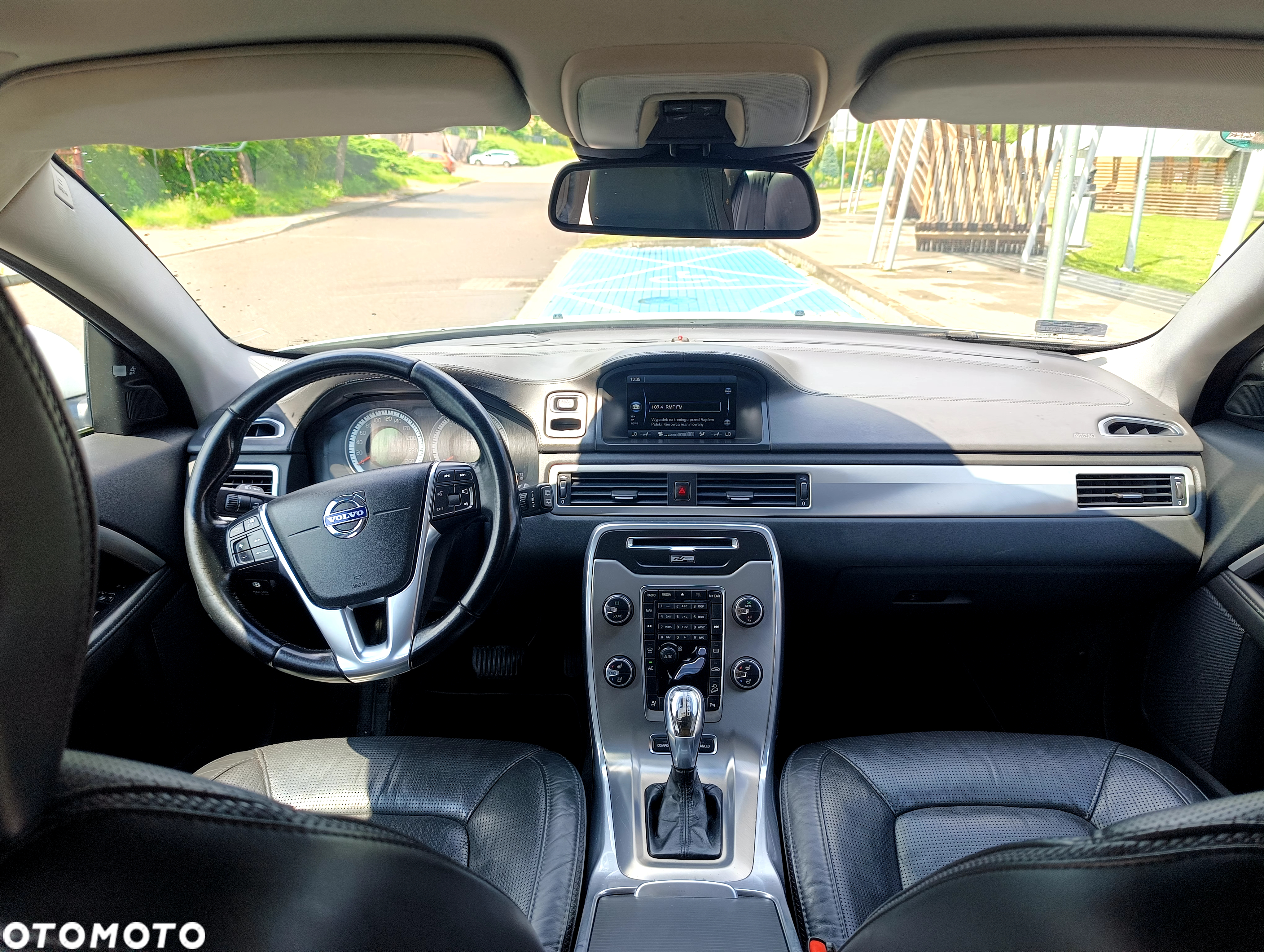 Volvo XC 70 - 7