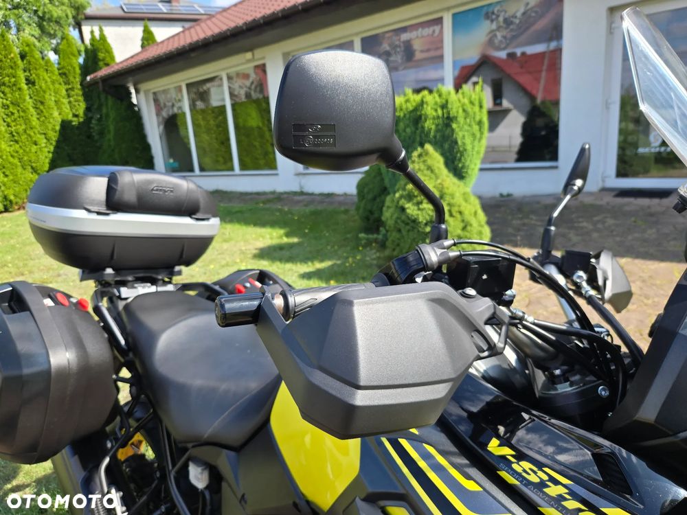 Suzuki V-STROM - 25
