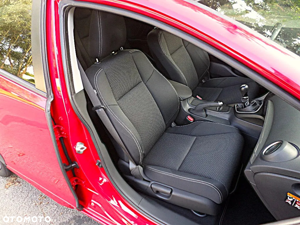 Honda Civic 1.4 i-VTEC Elegance - 19