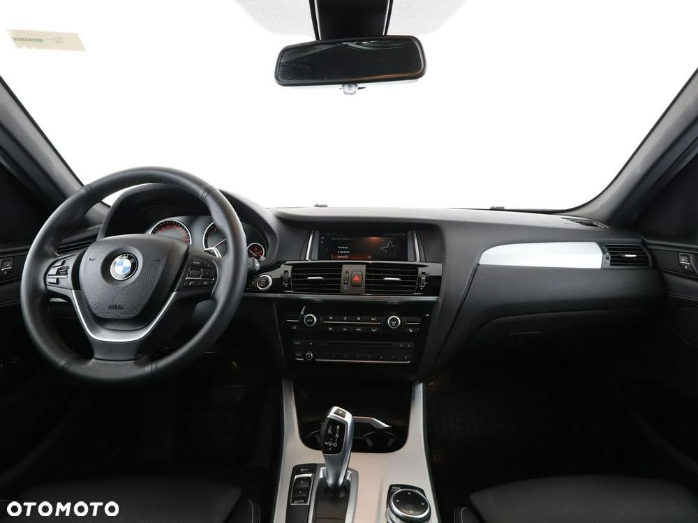 BMW X3 xDrive20d - 16